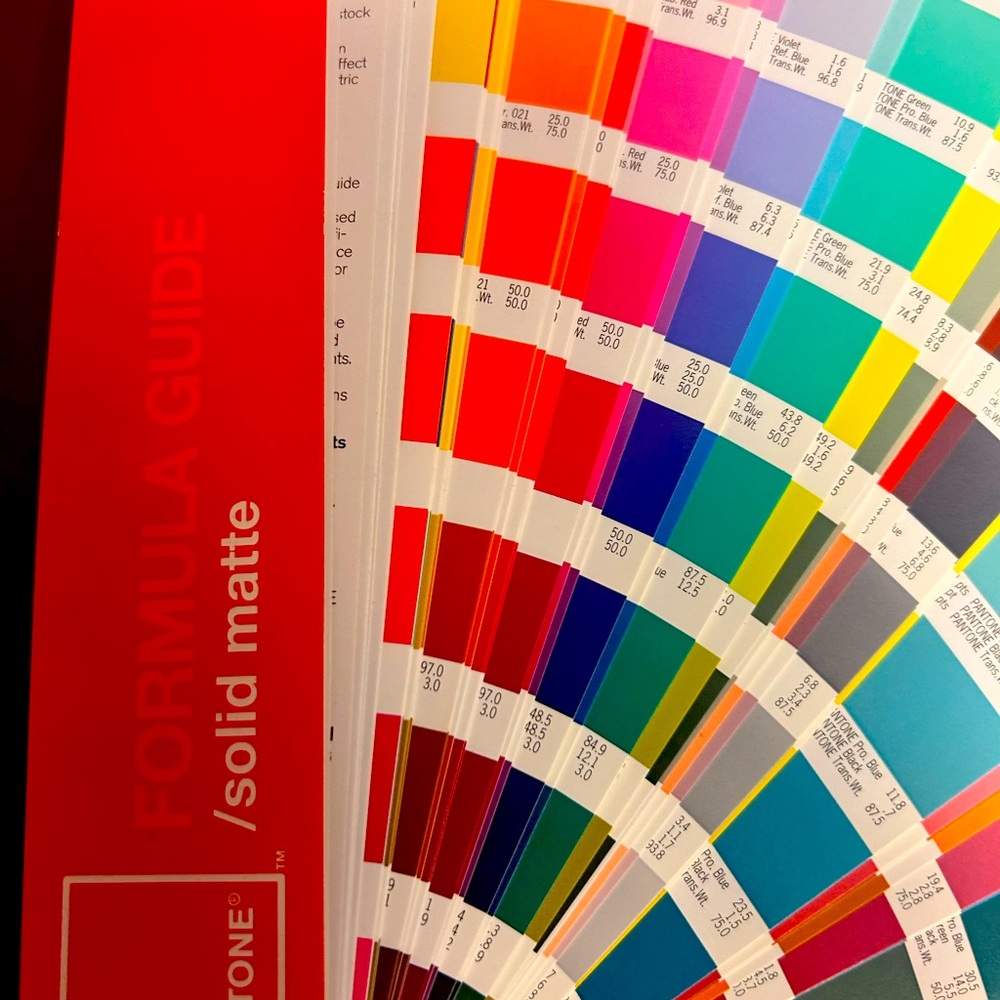 Pantone solid matte color guide